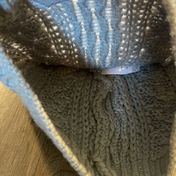 NWT SEAHAWK PUFF LOGO KNIT BEANIE - Picture 2 of 3